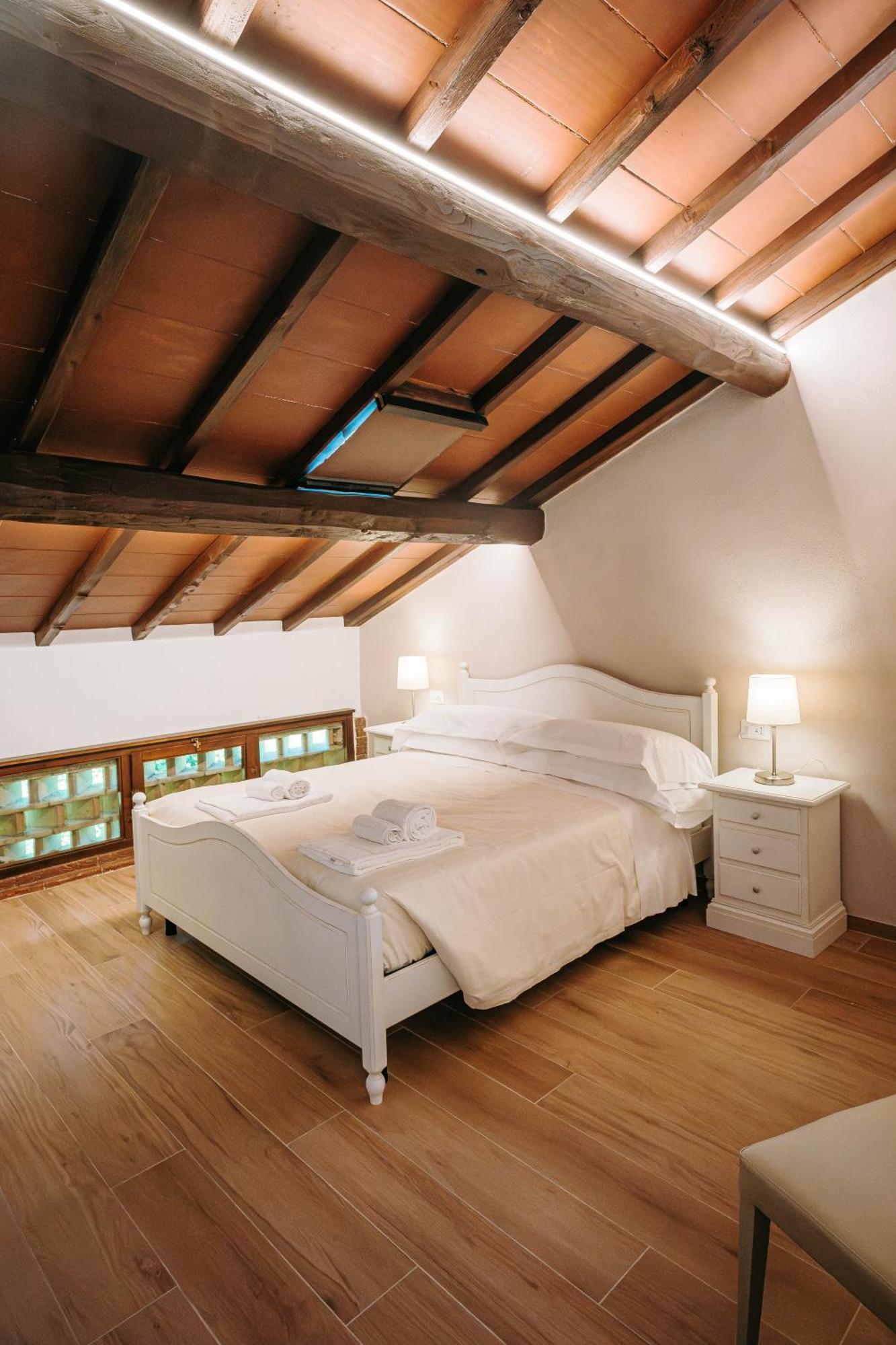 Borgo Il Poggiaccio Residenza D'Epoca Guest House Sovicille Exterior photo