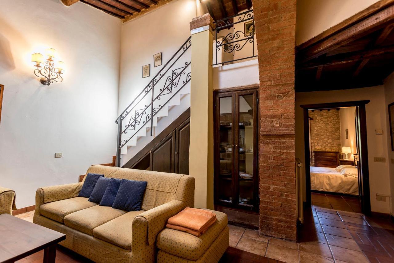 Borgo Il Poggiaccio Residenza D'Epoca Guest House Sovicille Exterior photo